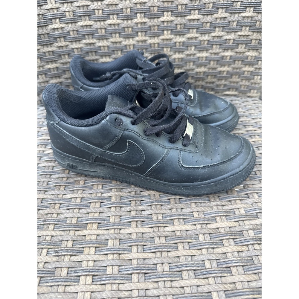 Nike Air Force 1 Low Unisex Kid Sneaker US 6.5 Low Top Lace Up Black